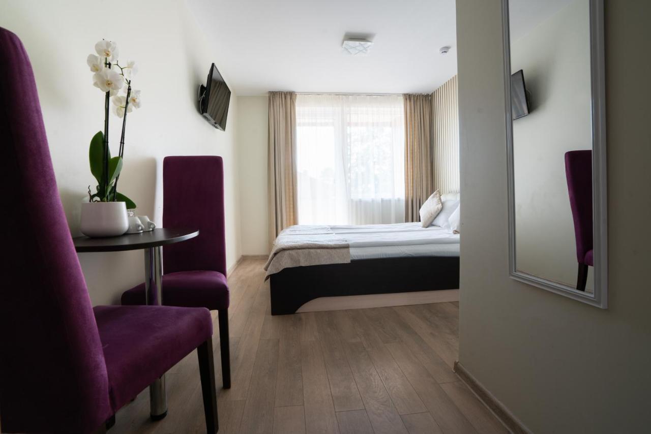 Floros Simfonija Hotel Sventoji Ngoại thất bức ảnh